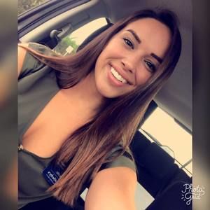 Meet your Posher, Carrie